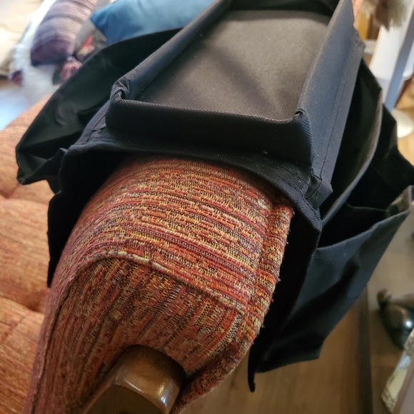 Over the Arm Remote Organizer - Picture 4 of 6